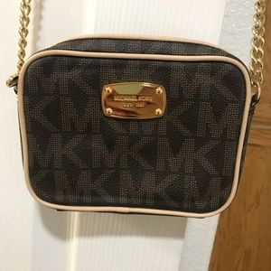 MICHAEL KORS CROSSBODY BAG